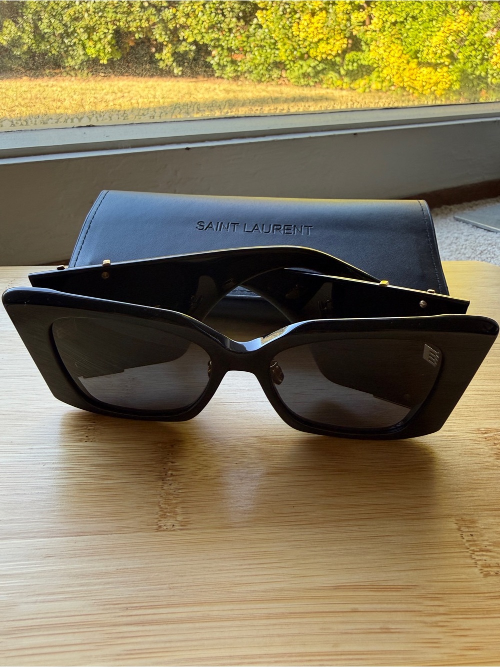 Saint Laurent Black Oversized Cat-Eye Sunglasses